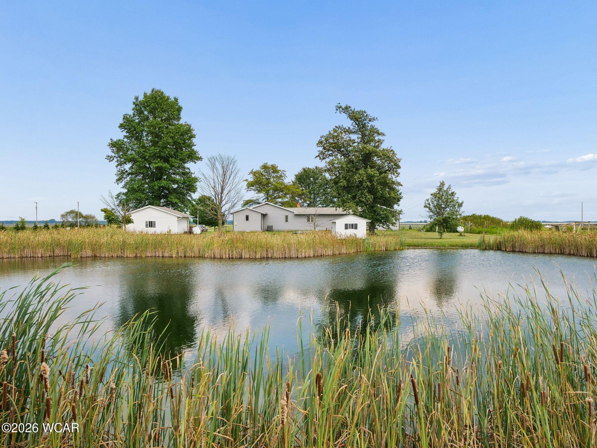 9021 County Road 35, Alger, Ohio