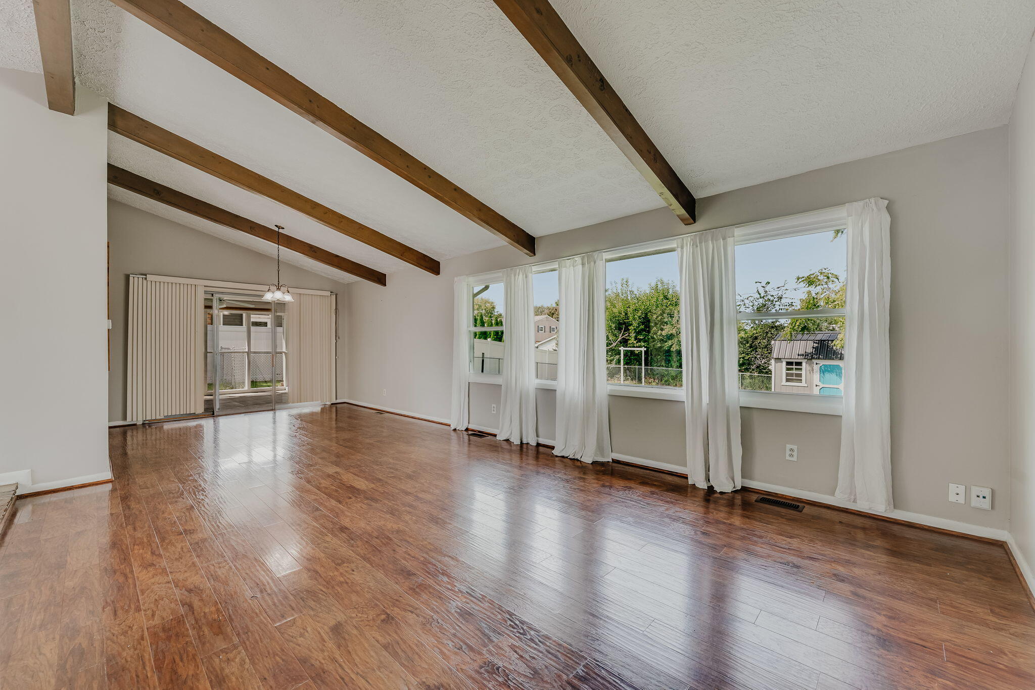 2801 Wellsford, Springfield, Ohio 45503