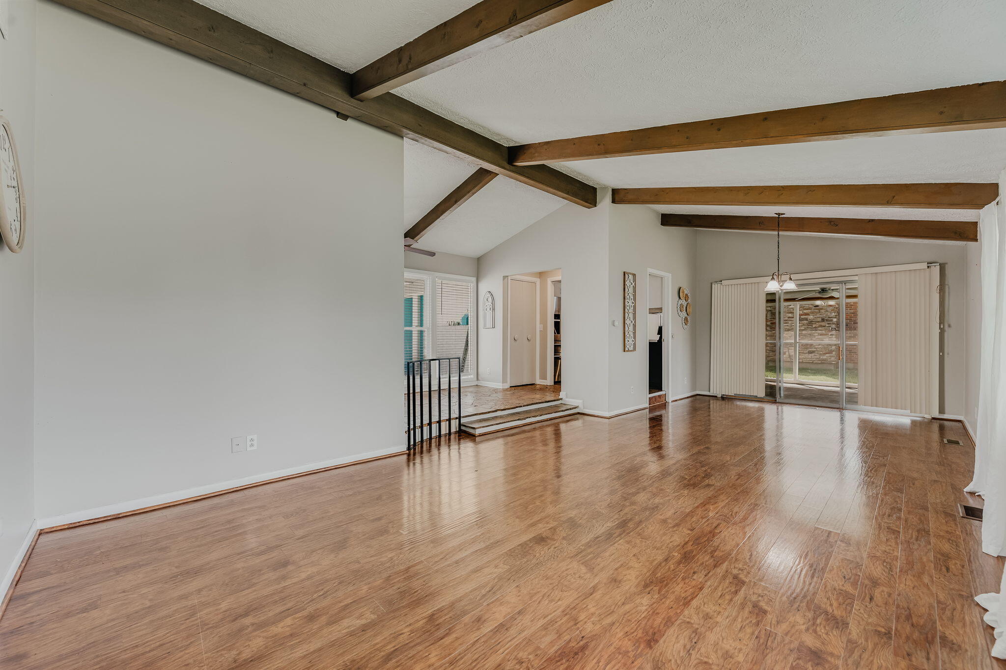 2801 Wellsford, Springfield, Ohio 45503