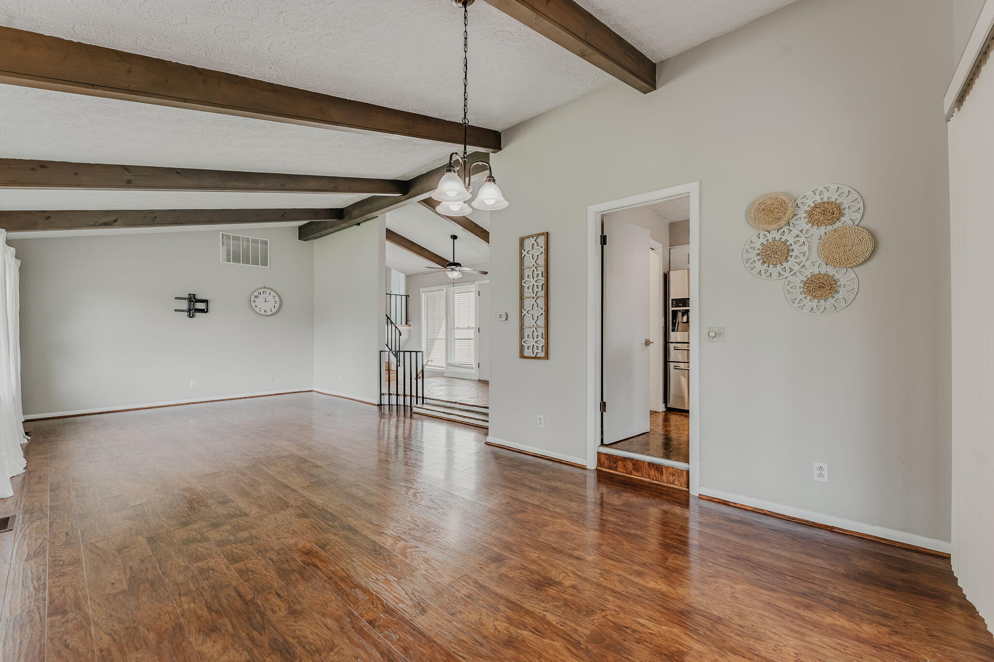 2801 Wellsford, Springfield, Ohio 45503