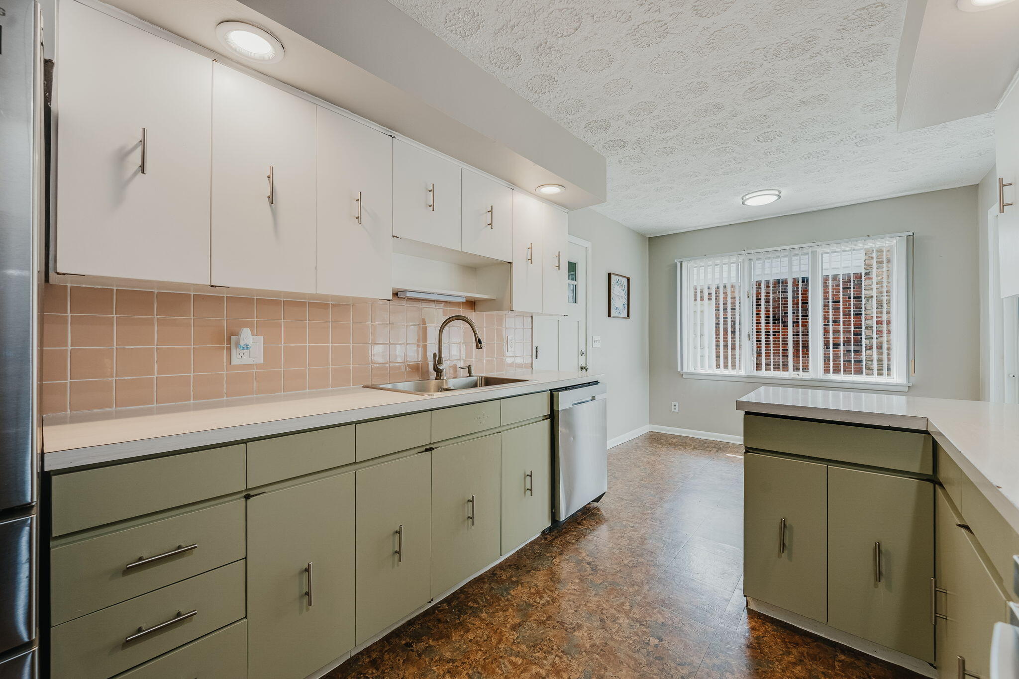 2801 Wellsford, Springfield, Ohio 45503