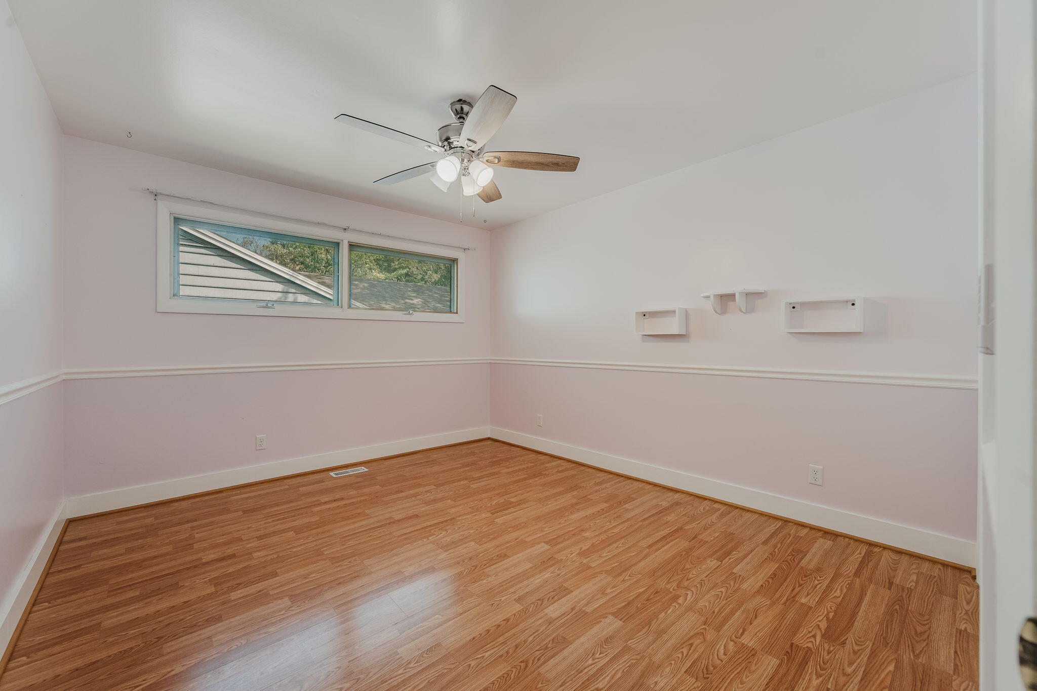 2801 Wellsford, Springfield, Ohio 45503
