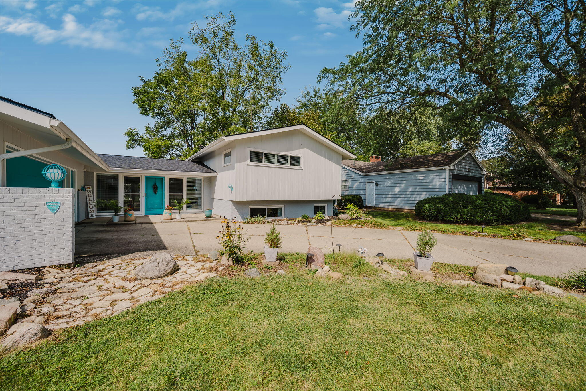 2801 Wellsford, Springfield, Ohio 45503