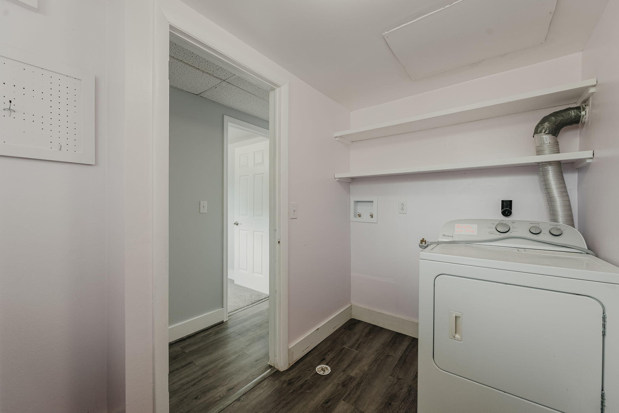 2801 Wellsford, Springfield, Ohio 45503