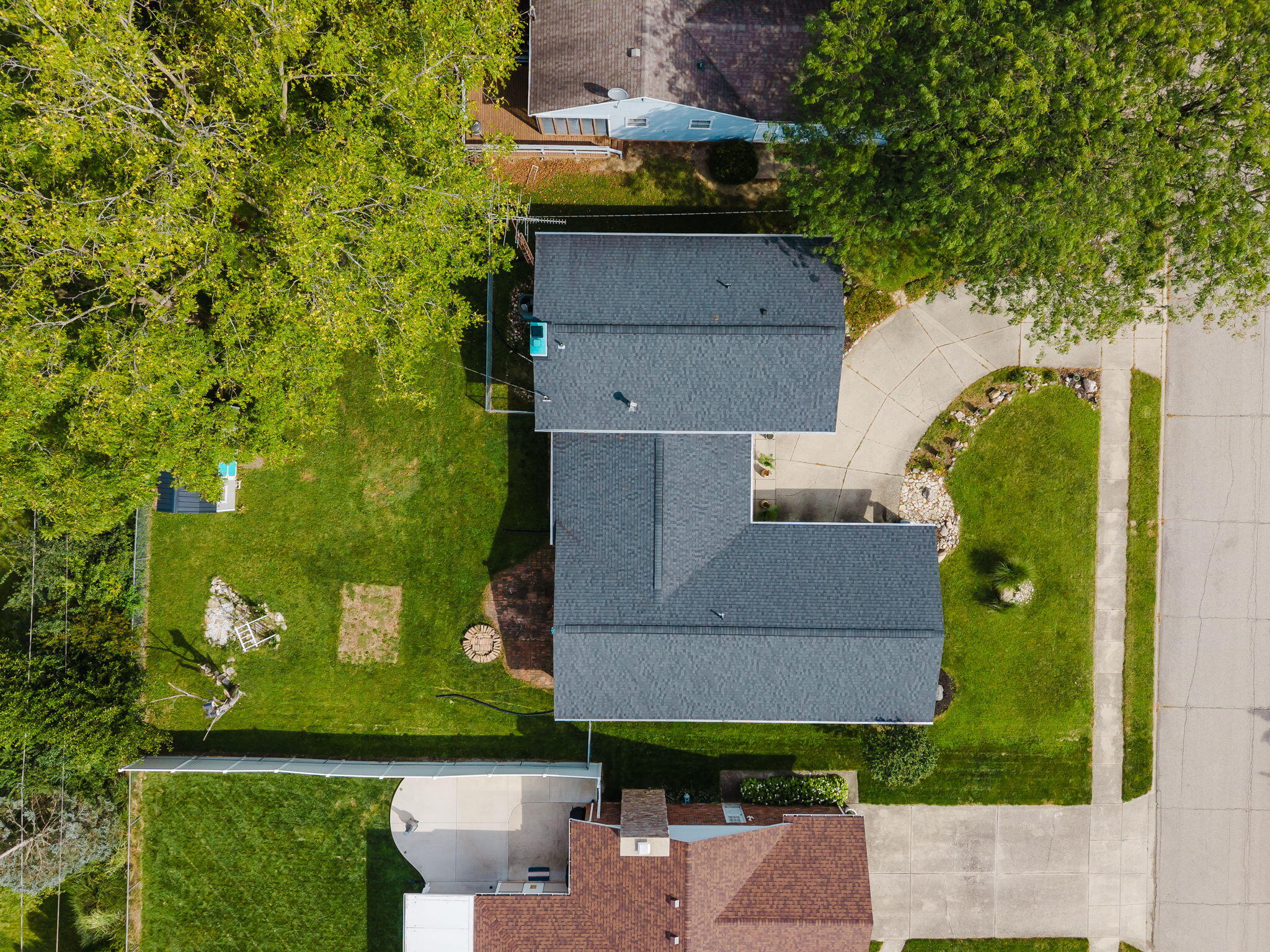 2801 Wellsford, Springfield, Ohio 45503