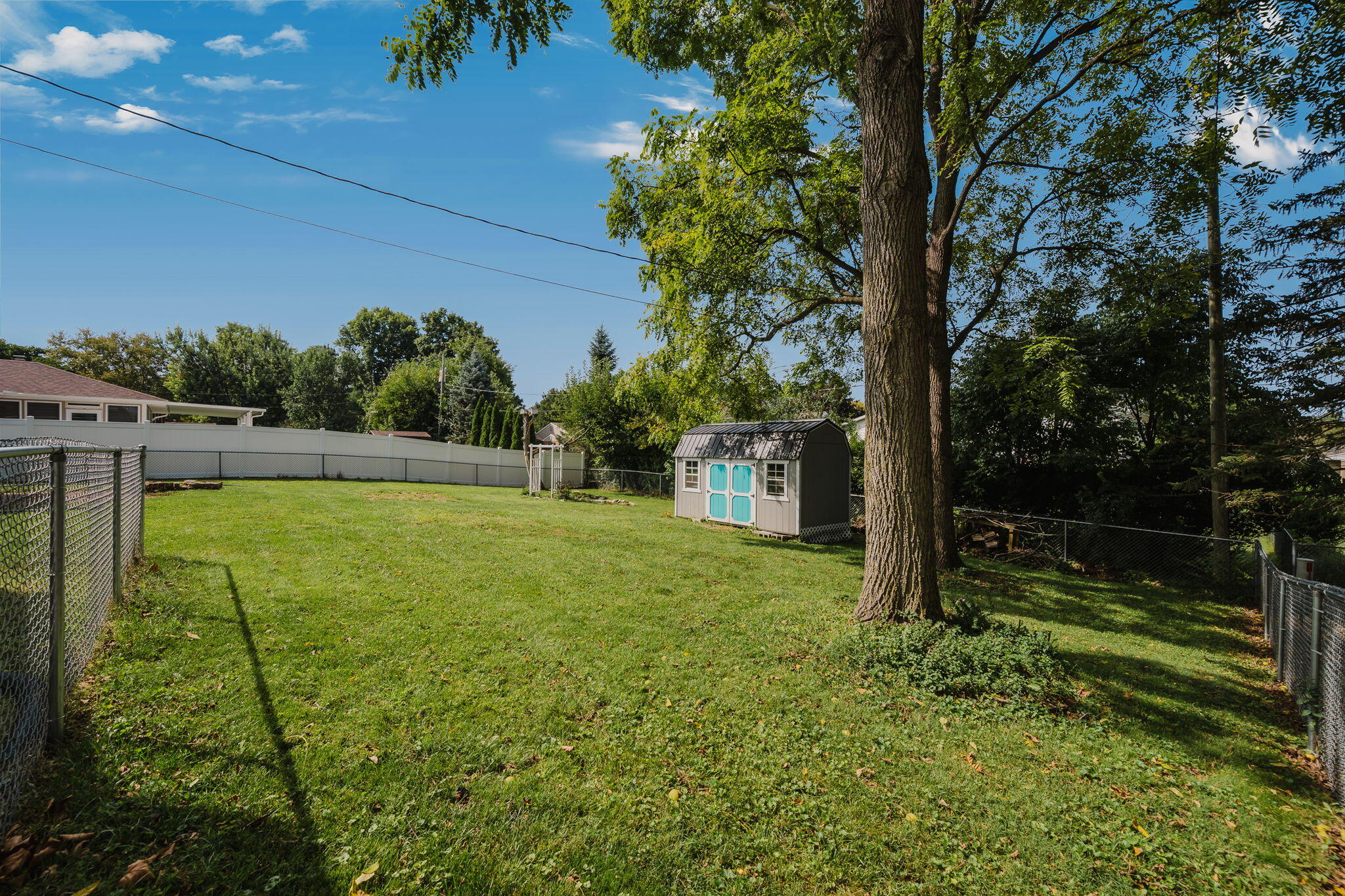 2801 Wellsford, Springfield, Ohio 45503