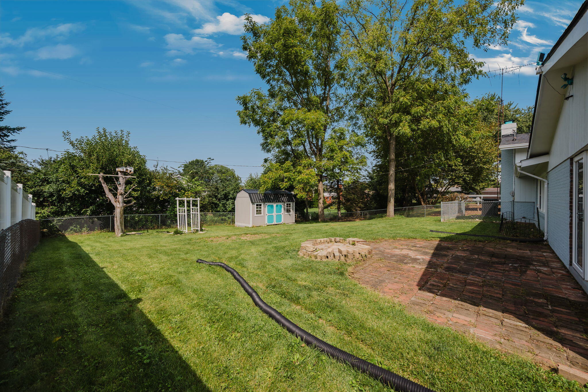 2801 Wellsford, Springfield, Ohio 45503
