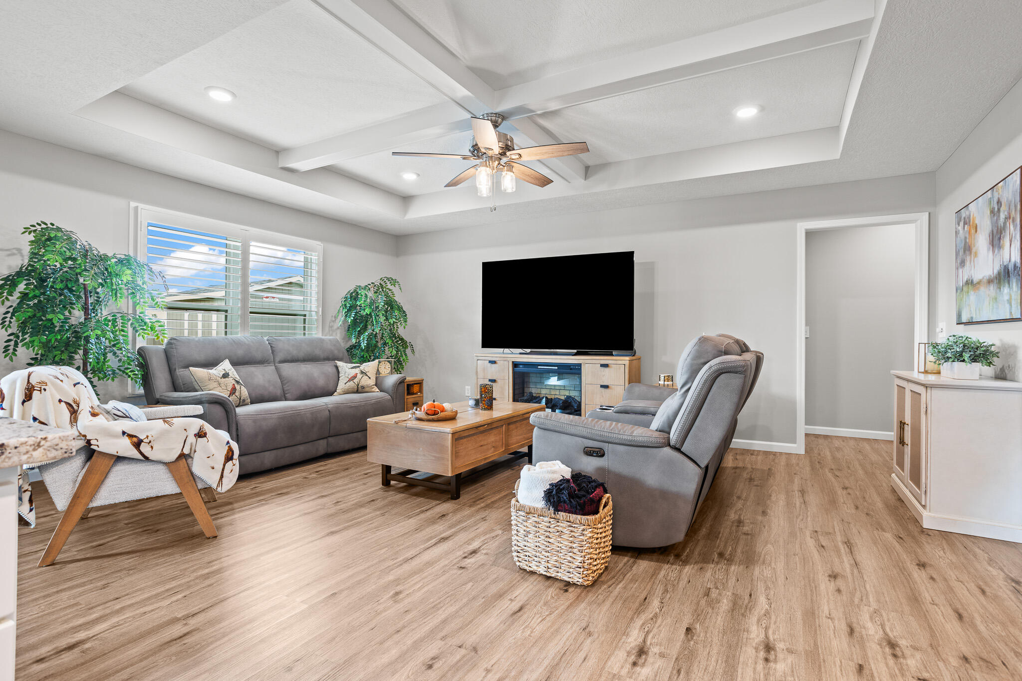 210 Fox Harbor, Troy, Ohio 45373
