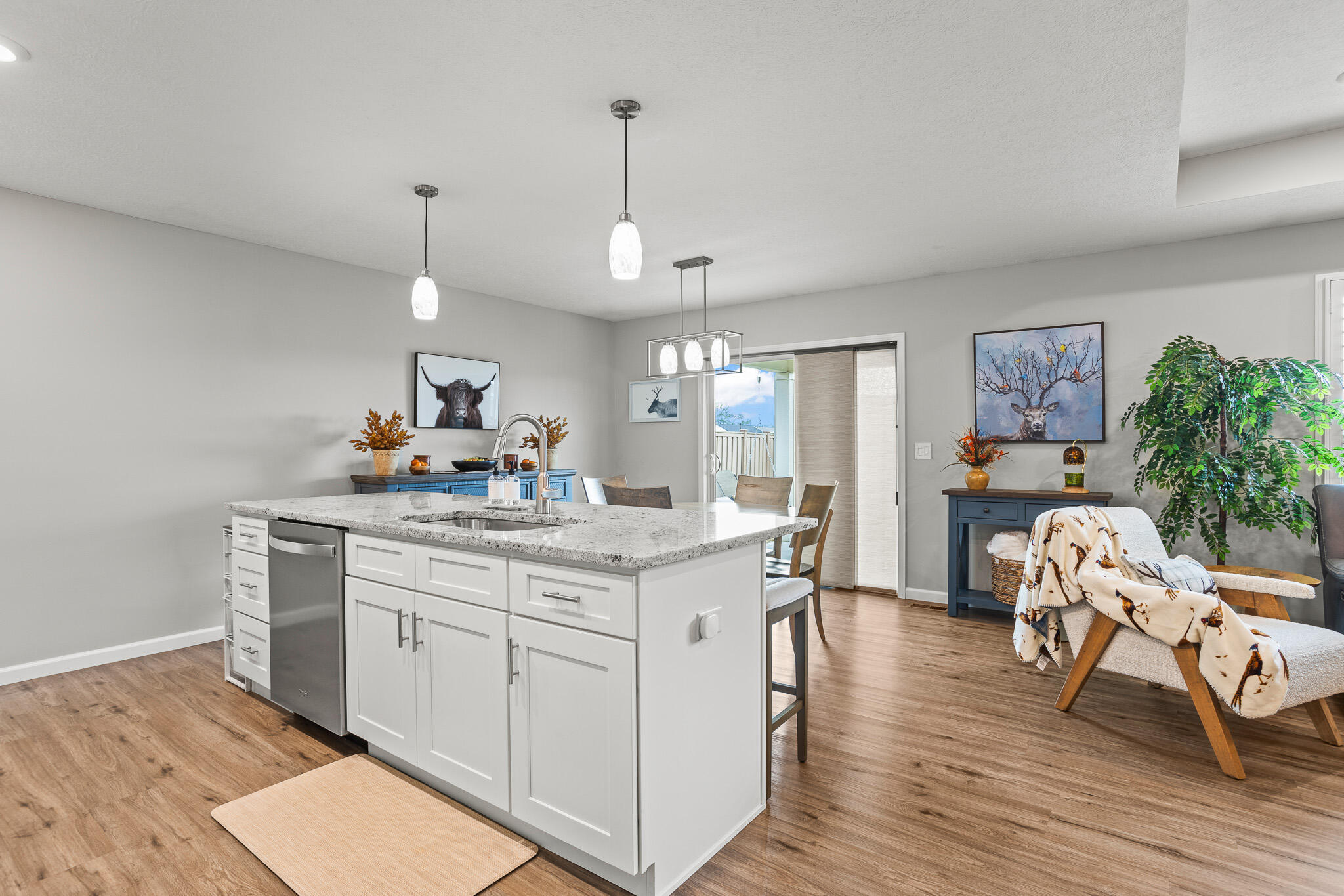 210 Fox Harbor, Troy, Ohio 45373