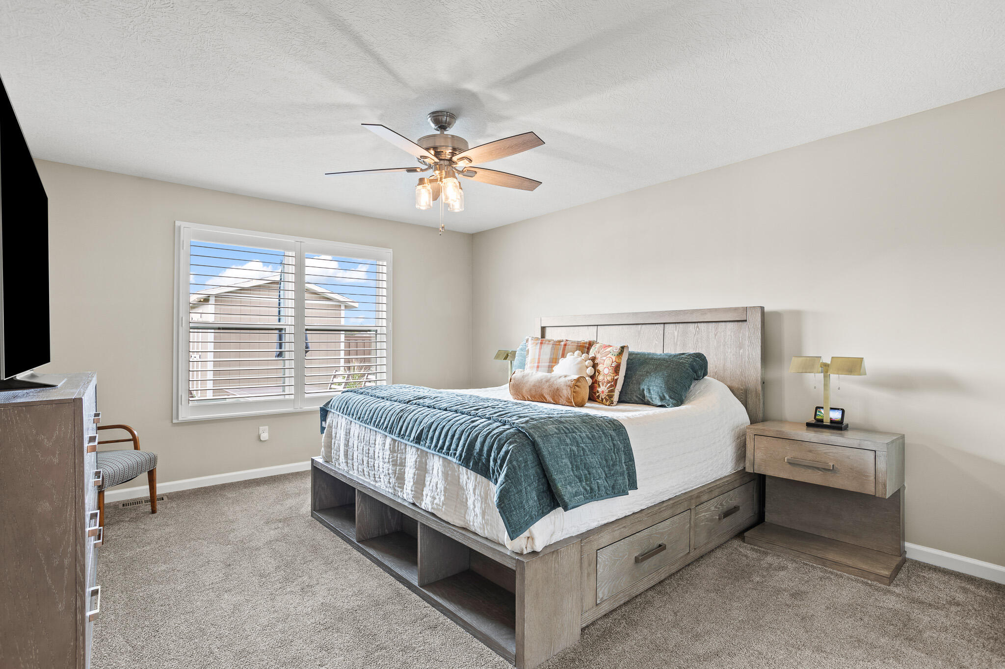 210 Fox Harbor, Troy, Ohio 45373