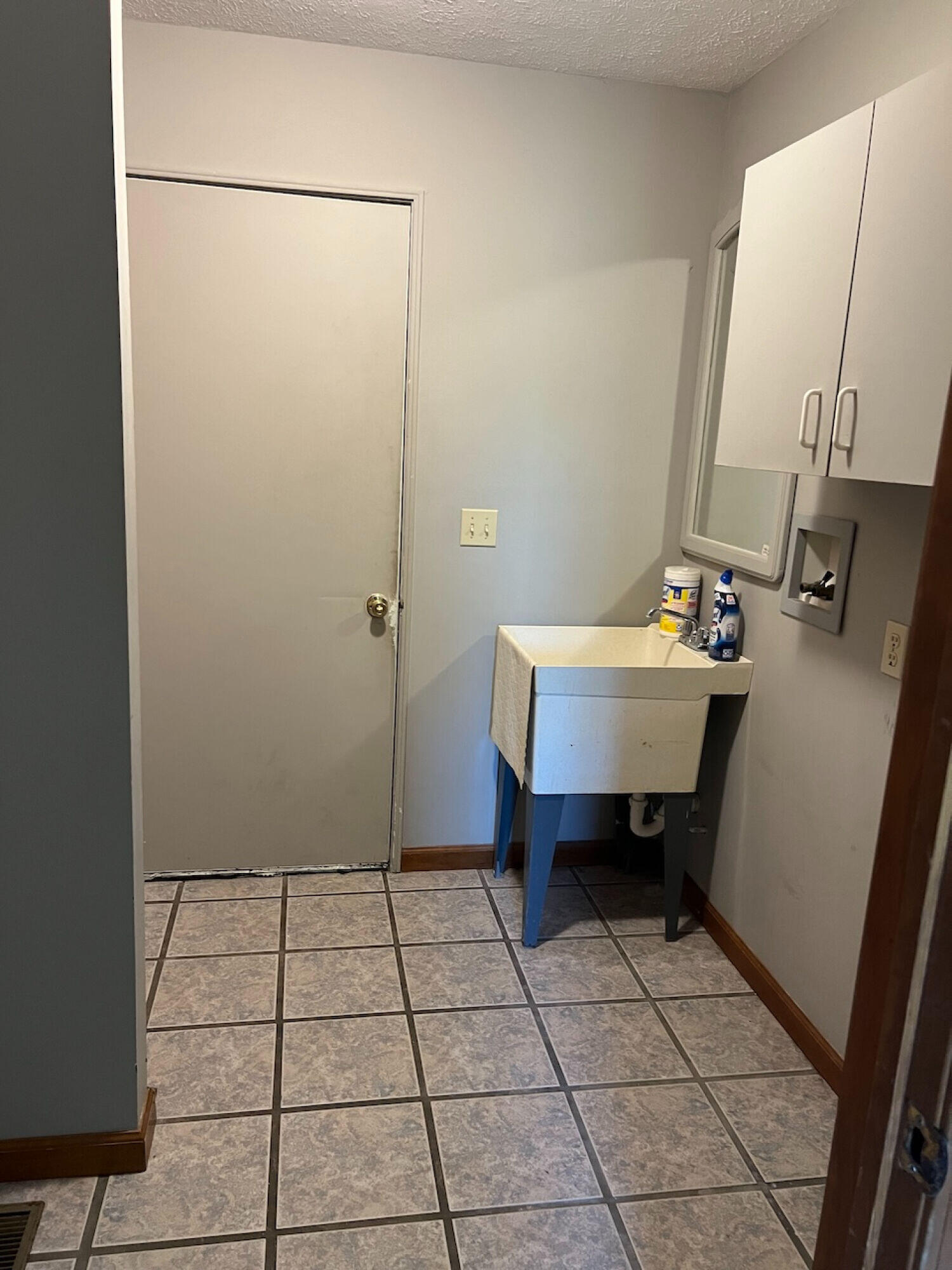 11441 State Route 29, Anna, Ohio 45302