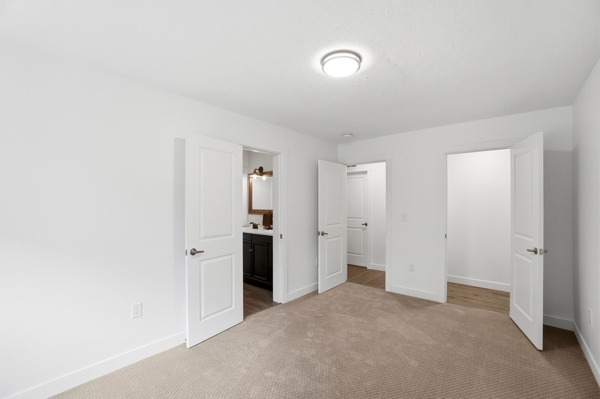 2756 Cottonwood, Springfield, Ohio 45504