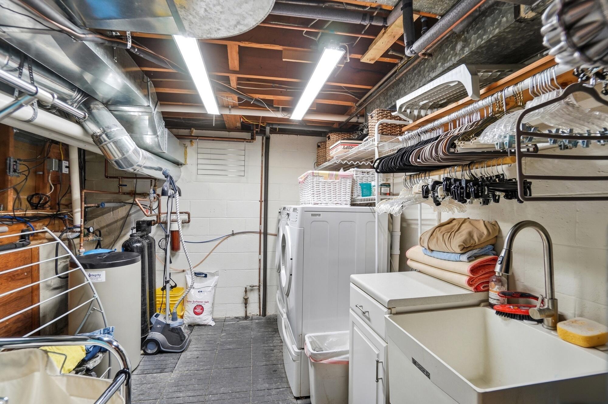 2756 Cottonwood, Springfield, Ohio 45504