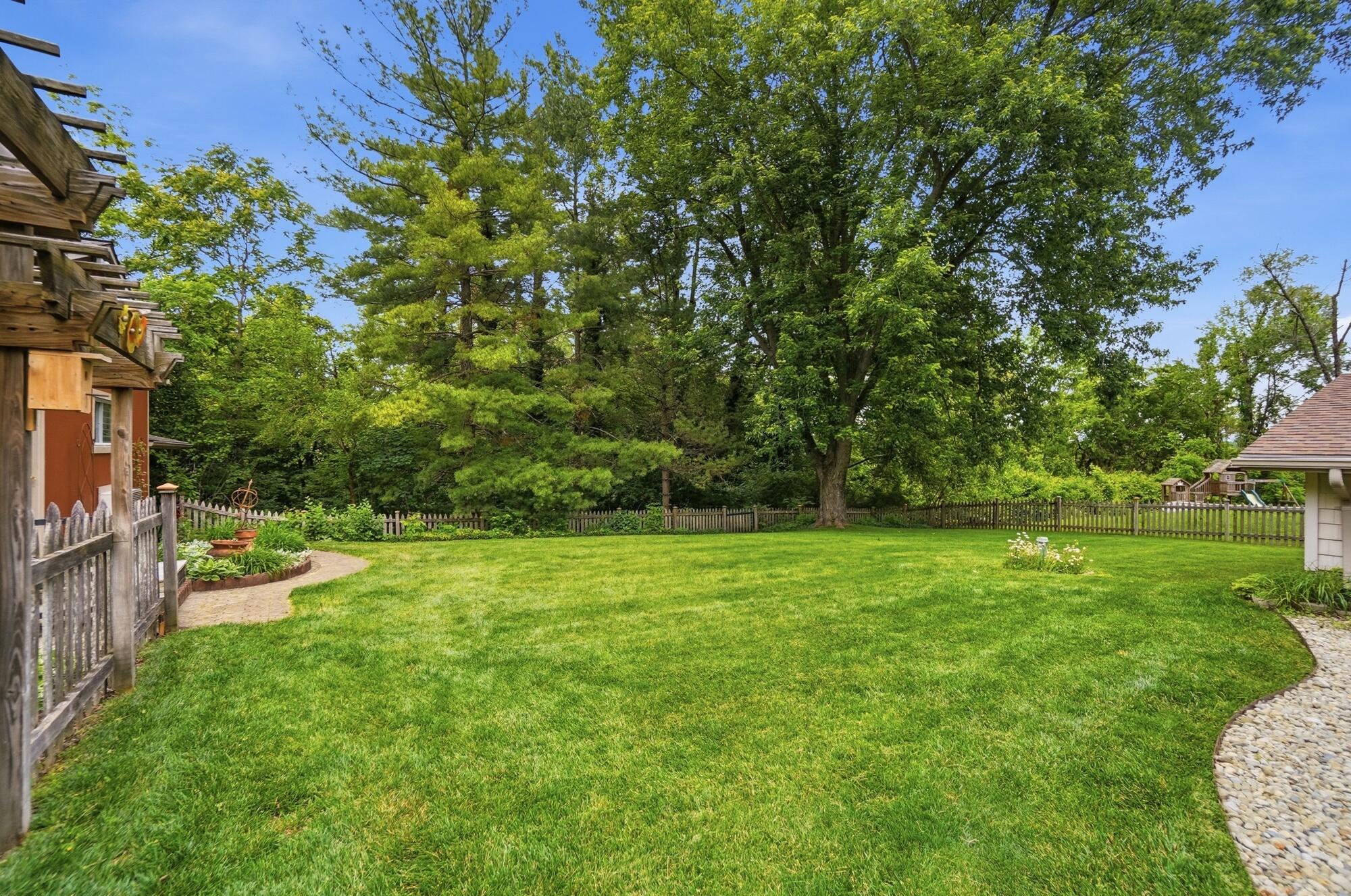 2756 Cottonwood, Springfield, Ohio 45504