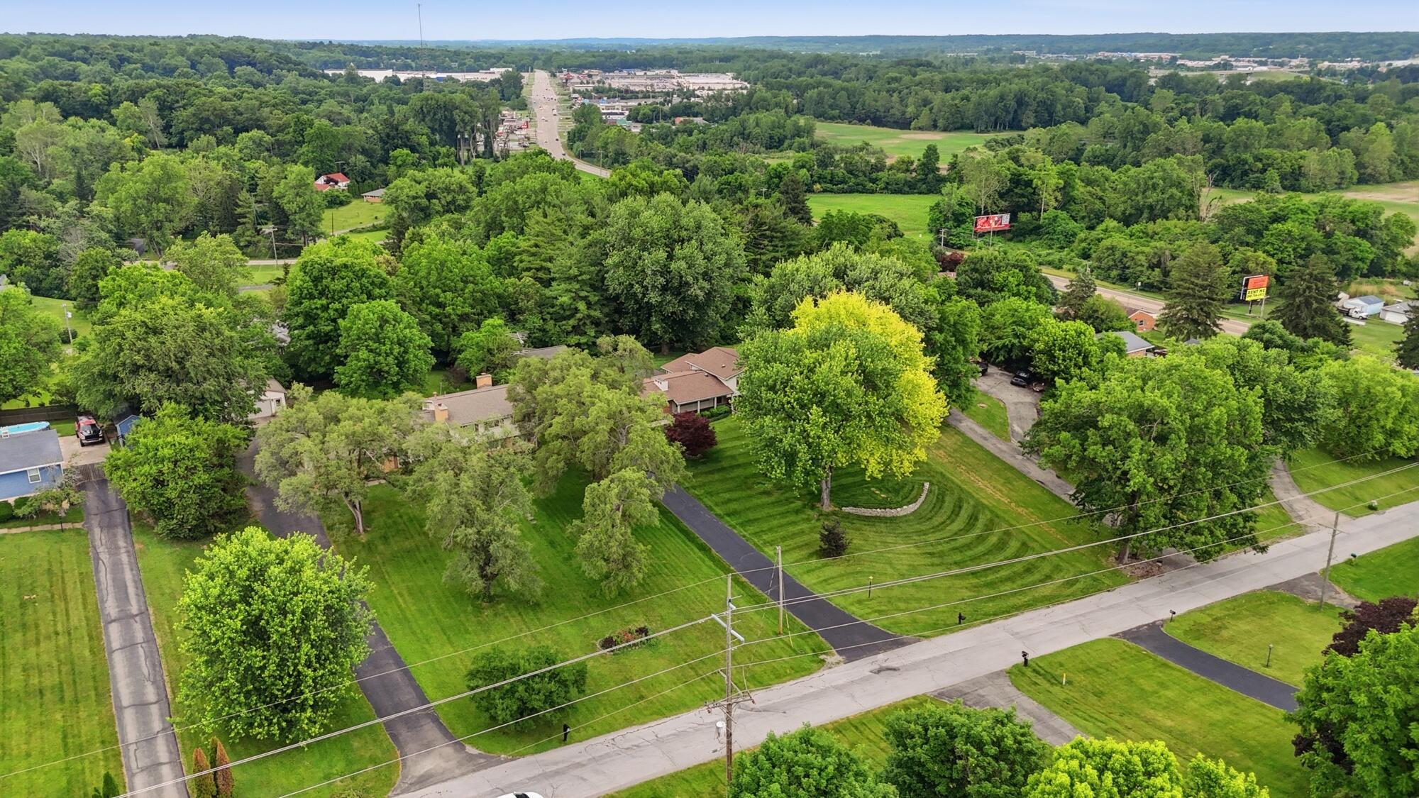 2756 Cottonwood, Springfield, Ohio 45504