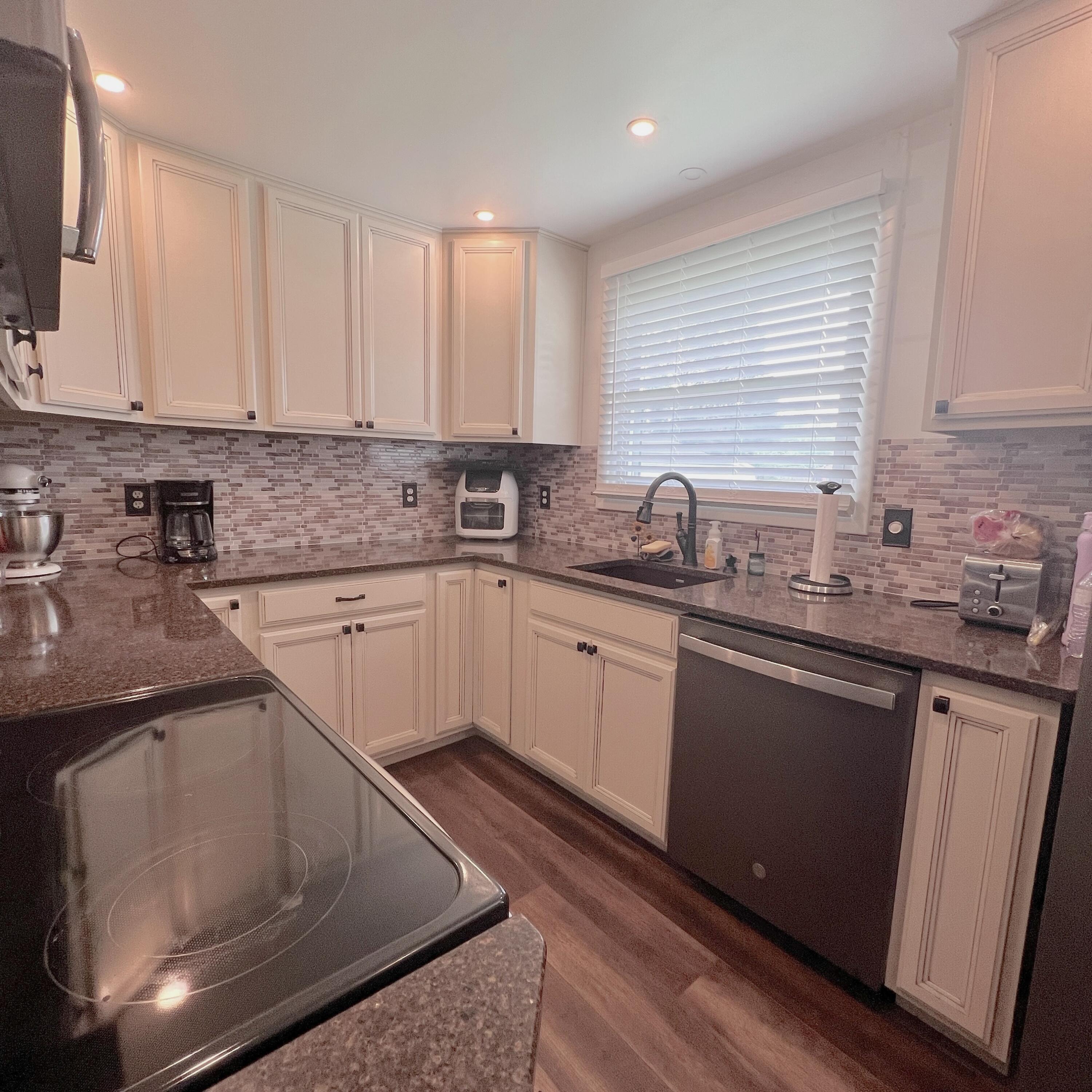 4253 Nevada, Springfield, Ohio 45503