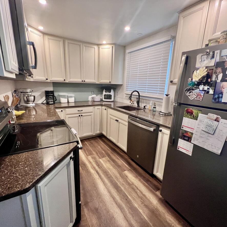 4253 Nevada, Springfield, Ohio 45503