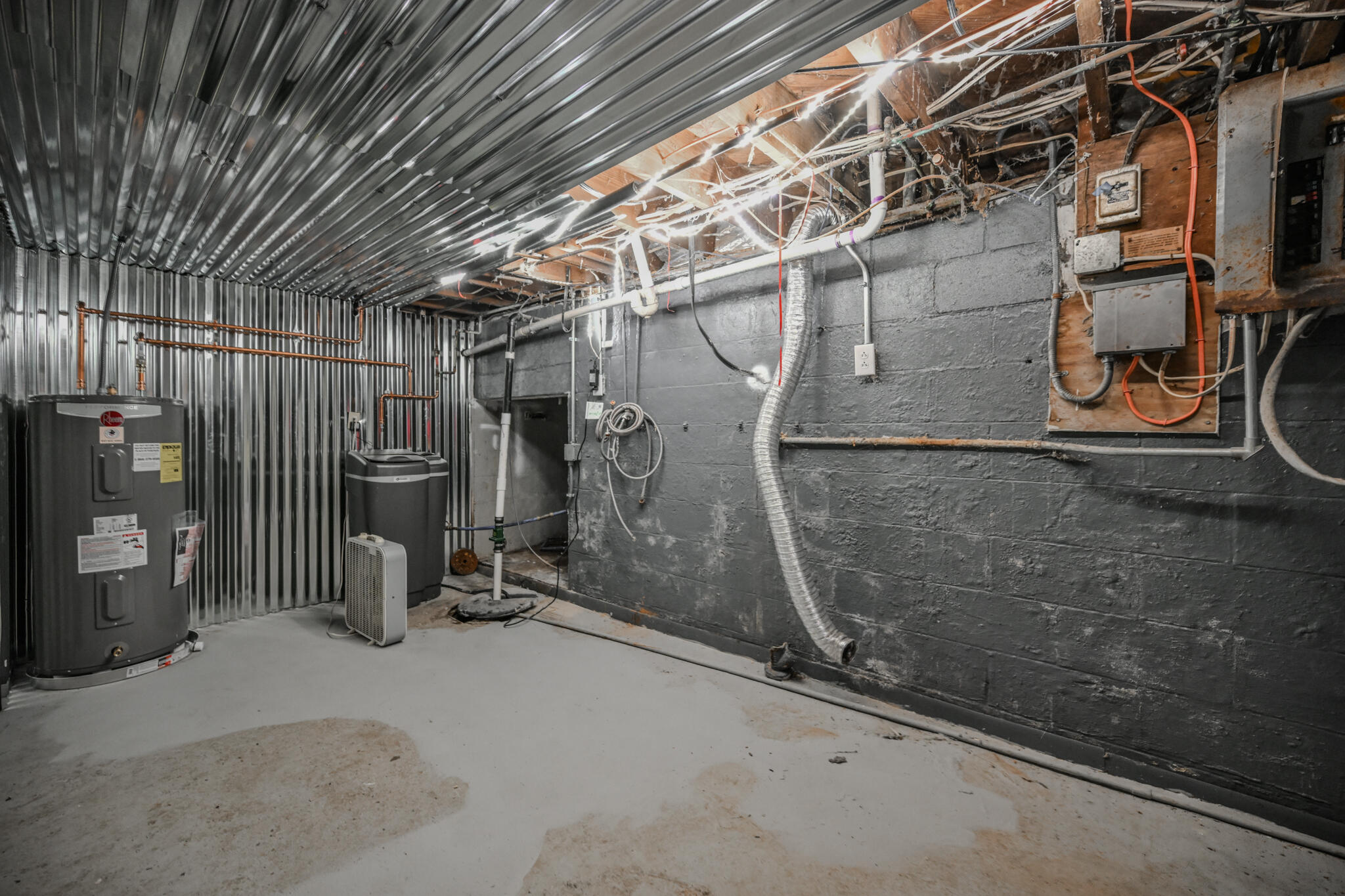 3301 Troy, Springfield, Ohio 45504