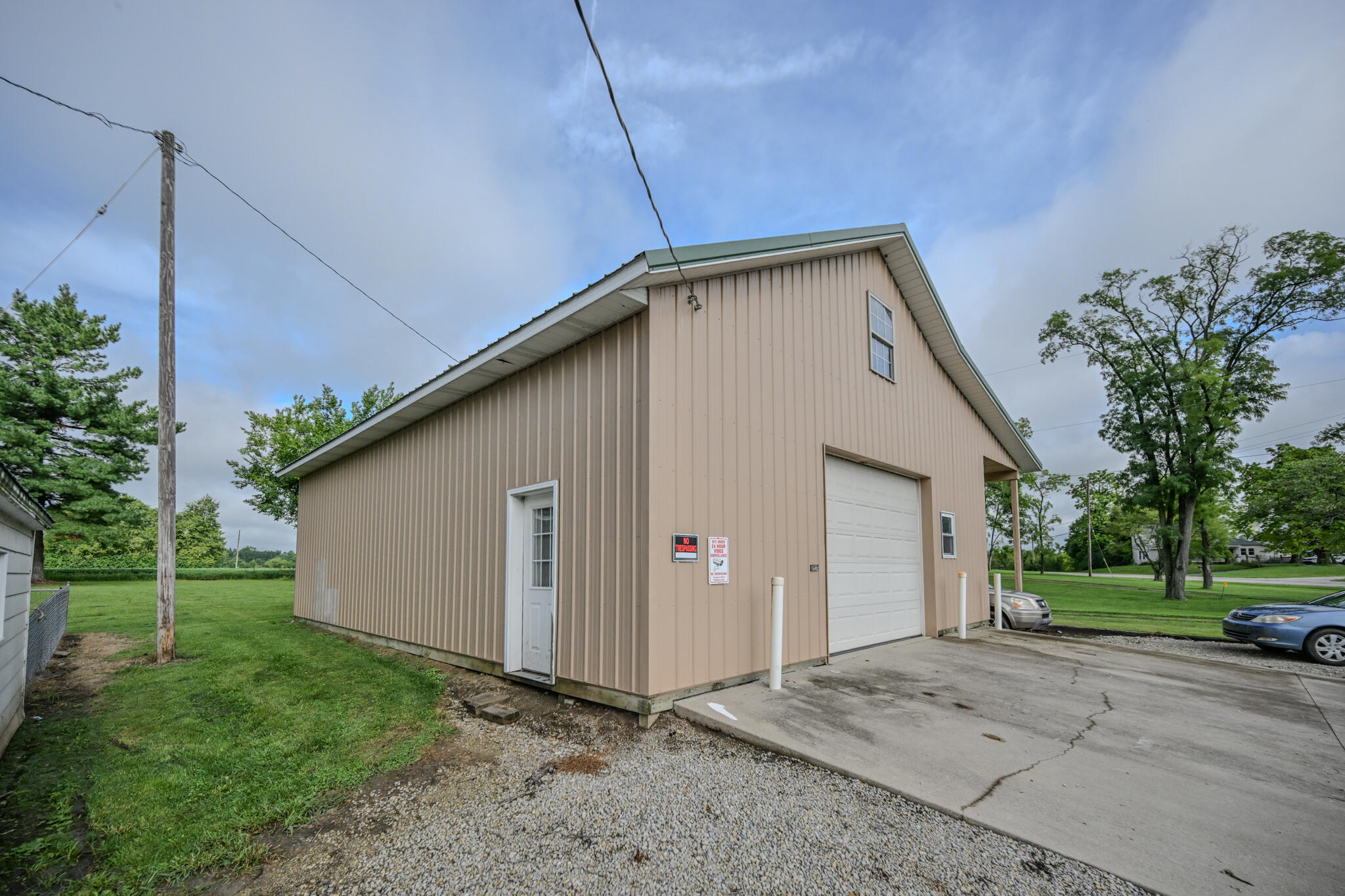 3301 Troy, Springfield, Ohio 45504