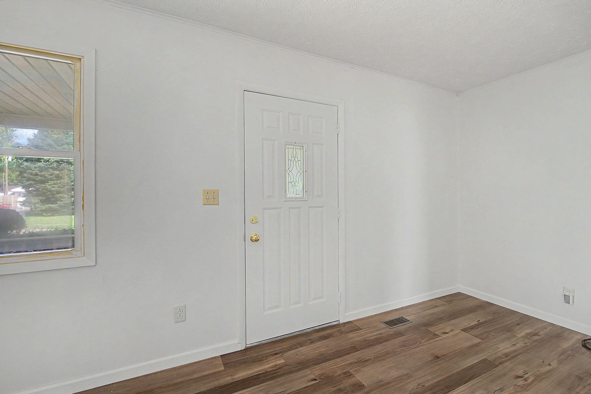 413 Church, New Carlisle, Ohio 45344
