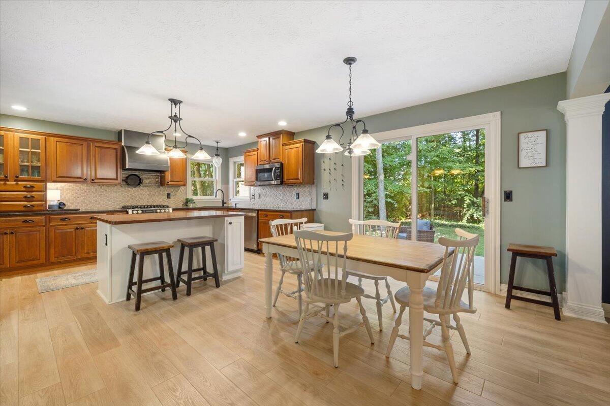 2340 Cara, Troy, Ohio 45373