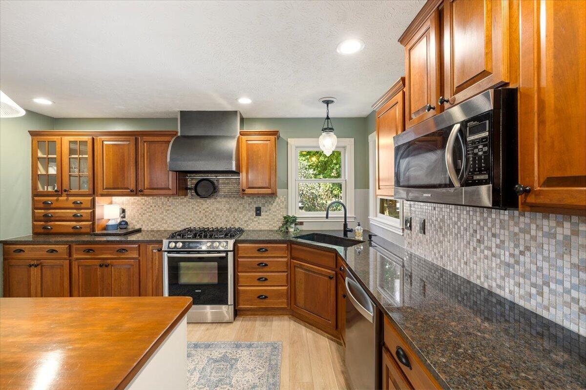 2340 Cara, Troy, Ohio 45373