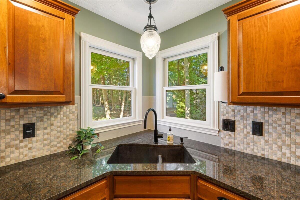 2340 Cara, Troy, Ohio 45373