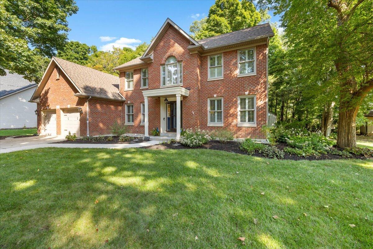 2340 Cara, Troy, Ohio 45373