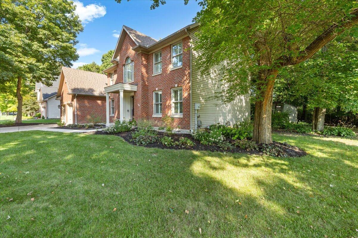 2340 Cara, Troy, Ohio 45373