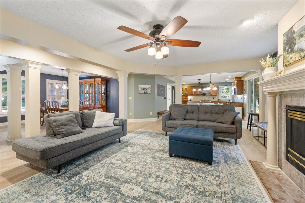 2340 Cara, Troy, Ohio 45373
