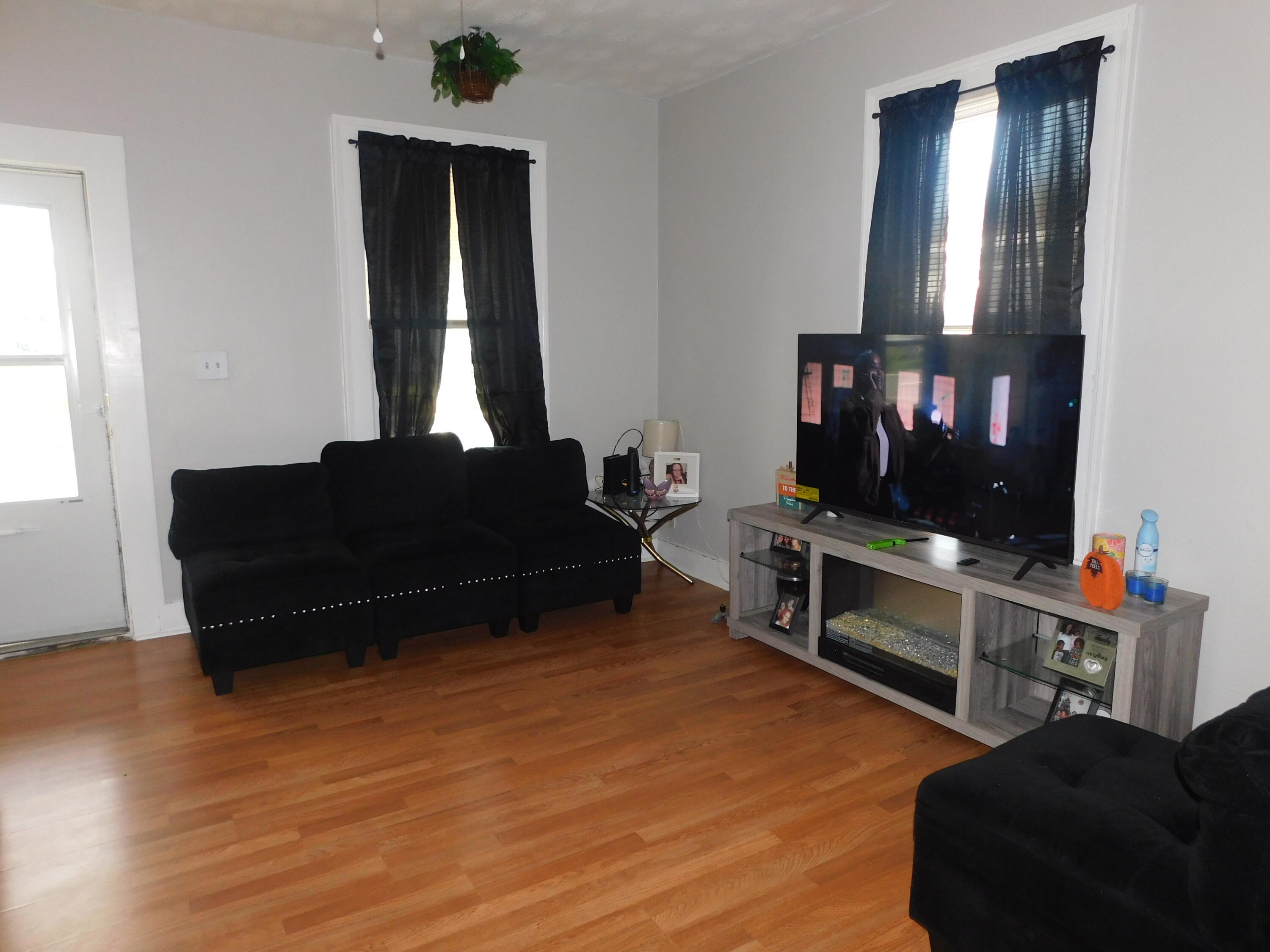 1832 Warder, Springfield, Ohio 45503