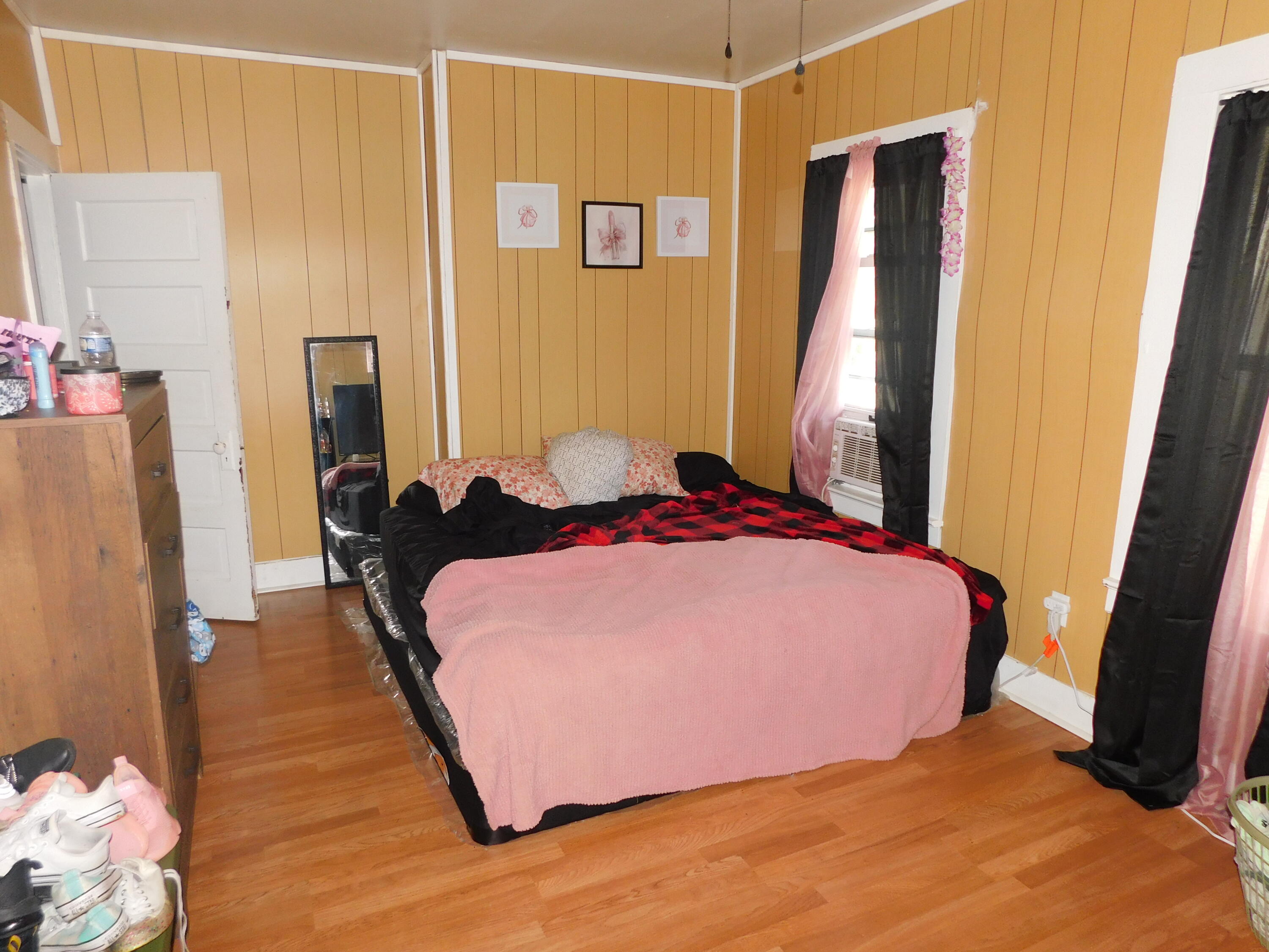 1832 Warder, Springfield, Ohio 45503