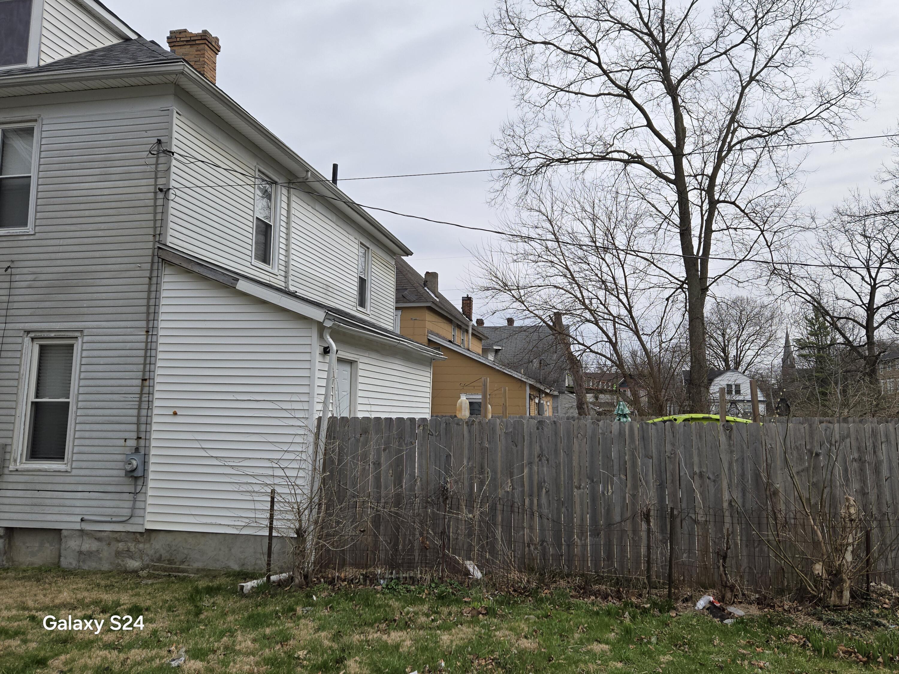 727 High, Springfield, Ohio 45506