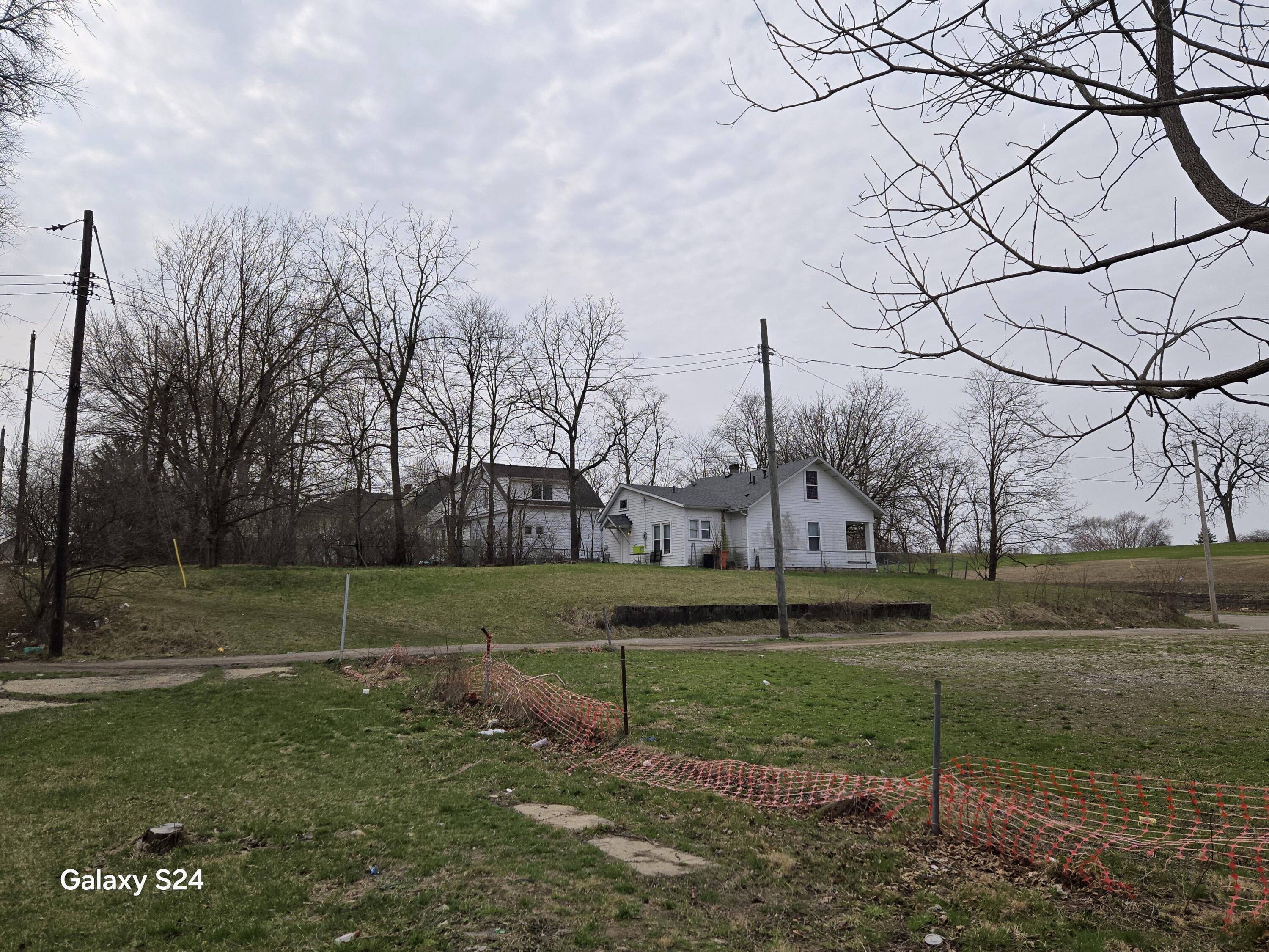 727 High, Springfield, Ohio 45506
