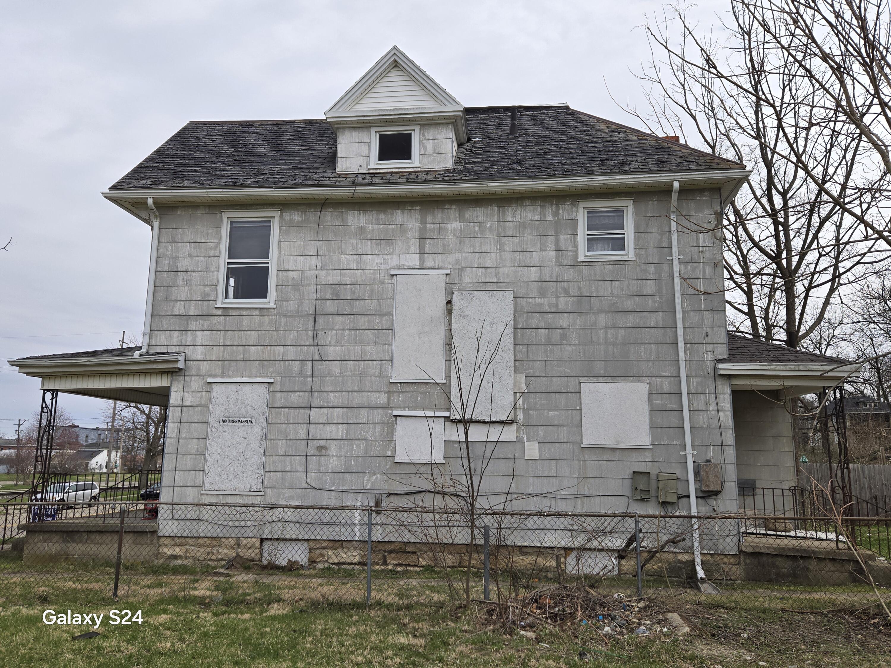 727 High, Springfield, Ohio 45506