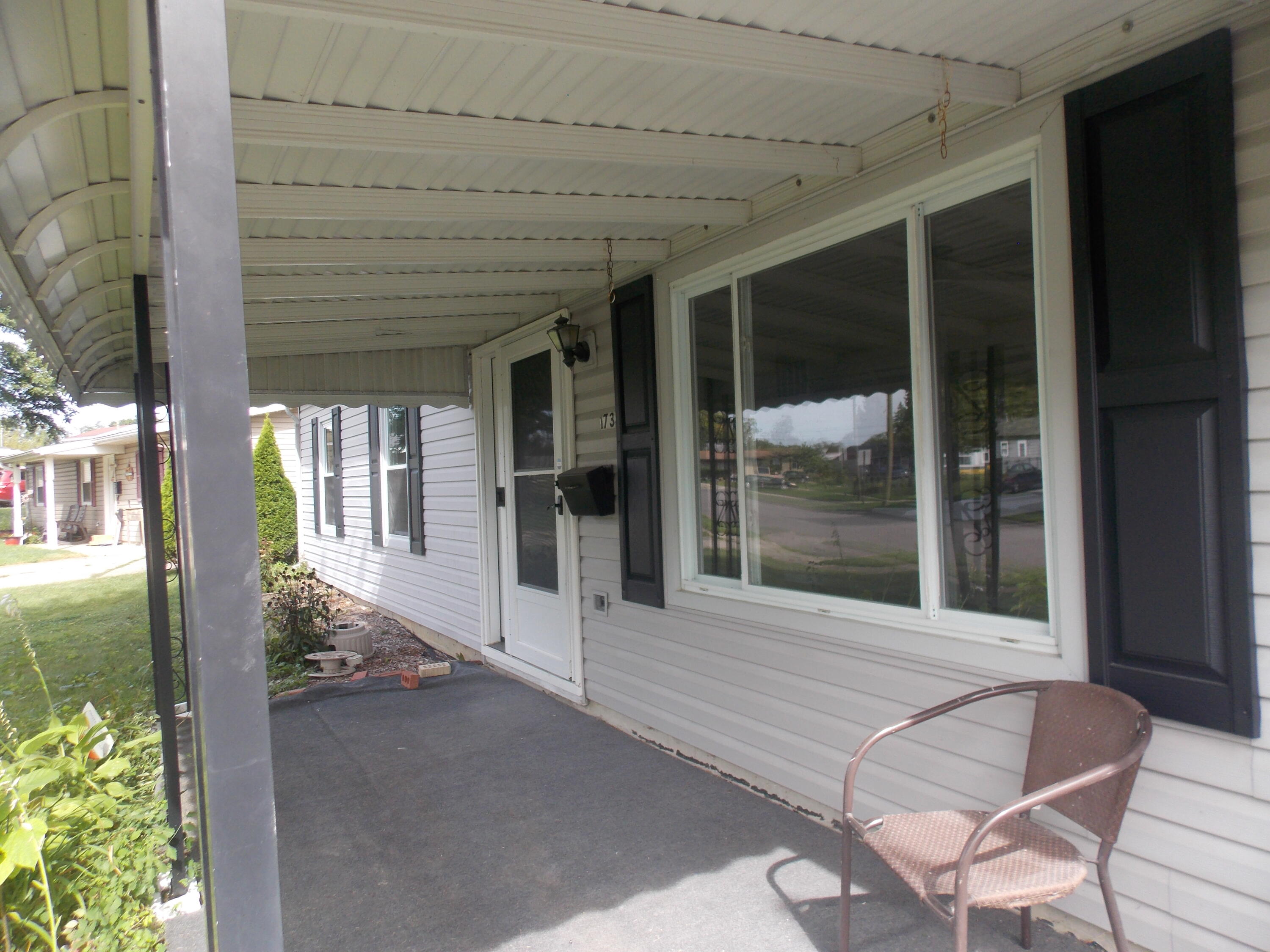 1738 Lundgren, New Carlisle, Ohio 45344