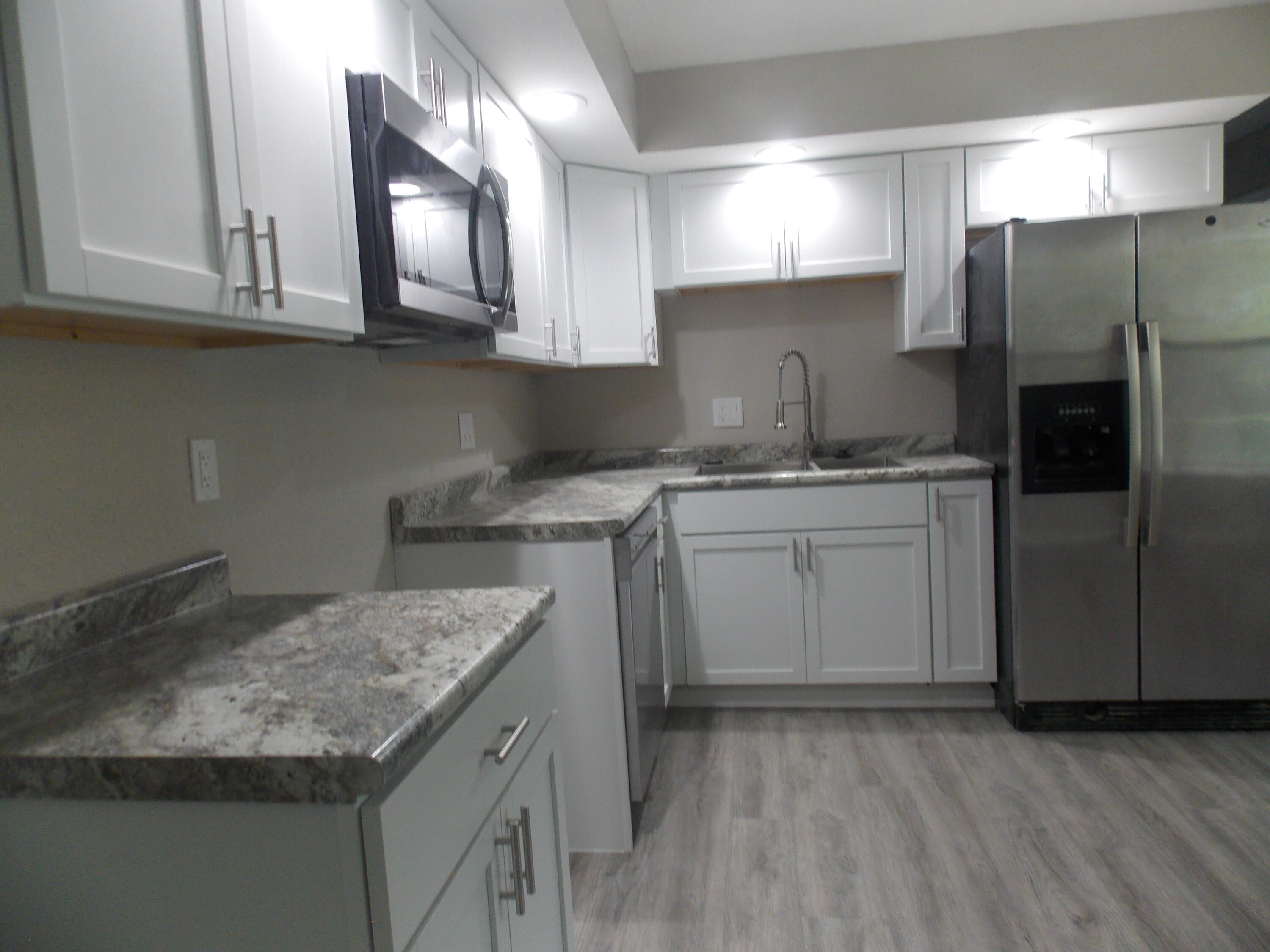 1738 Lundgren, New Carlisle, Ohio 45344