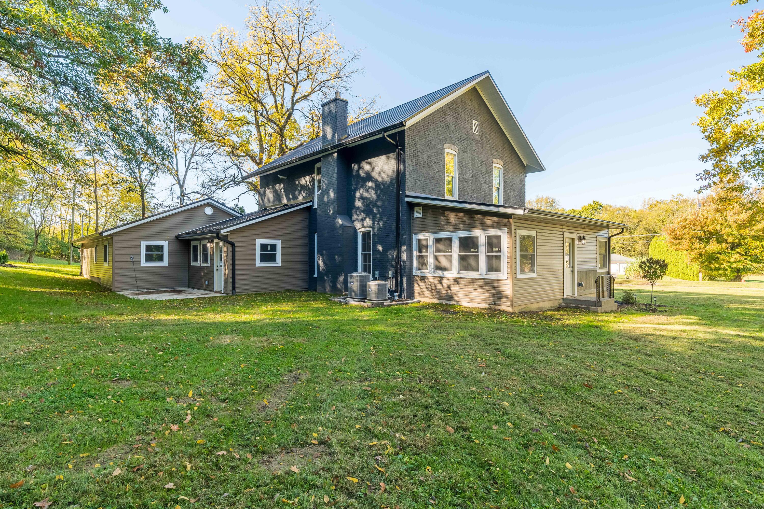 724 Riverside, Sidney, Ohio 45365