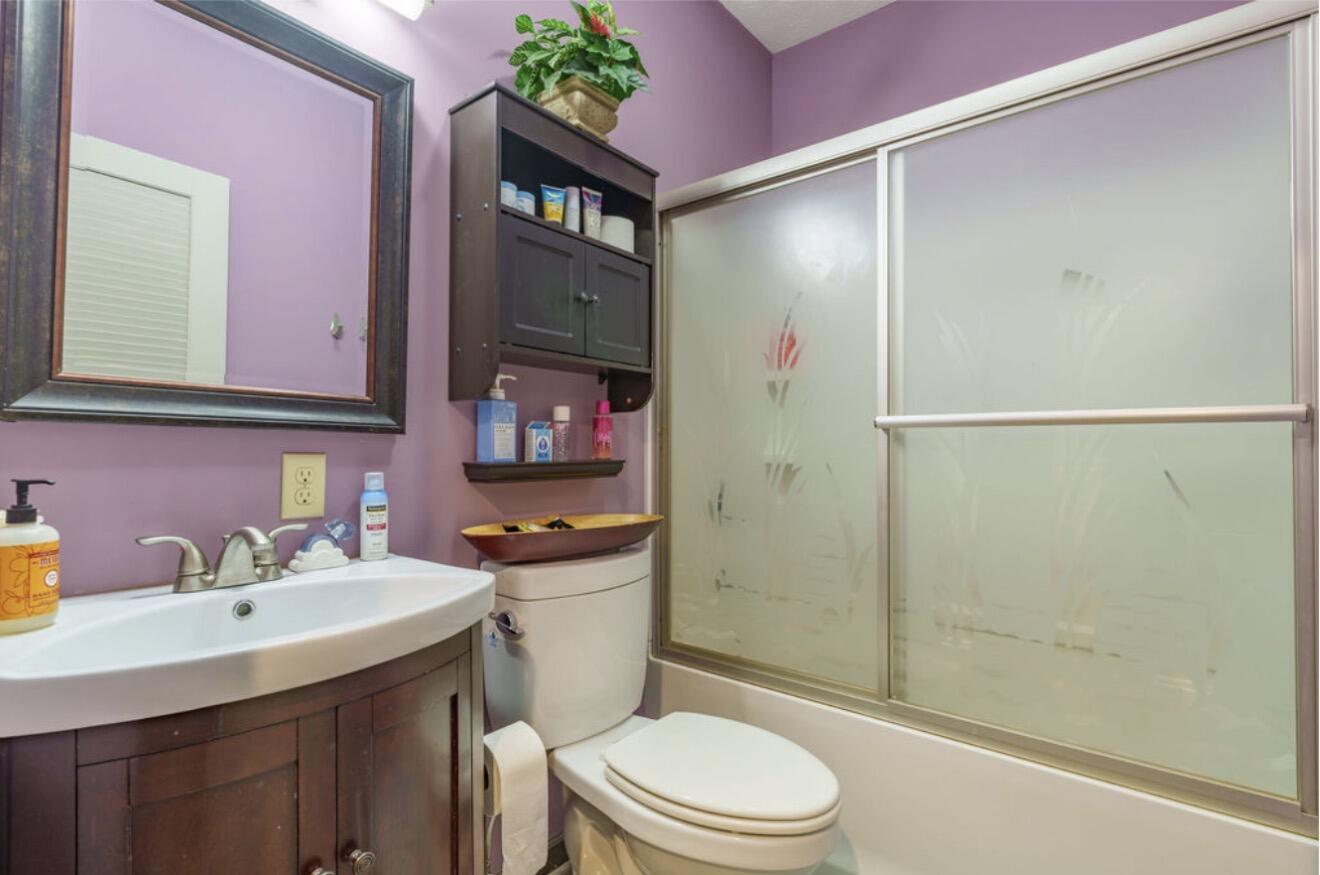 9262 County Road 153, East Liberty, Ohio 43319