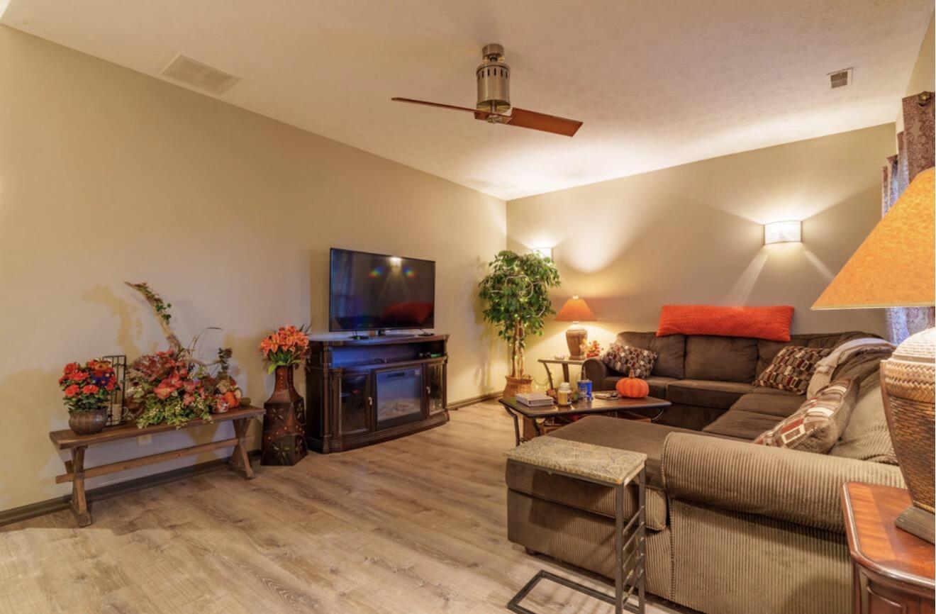 9262 County Road 153, East Liberty, Ohio 43319