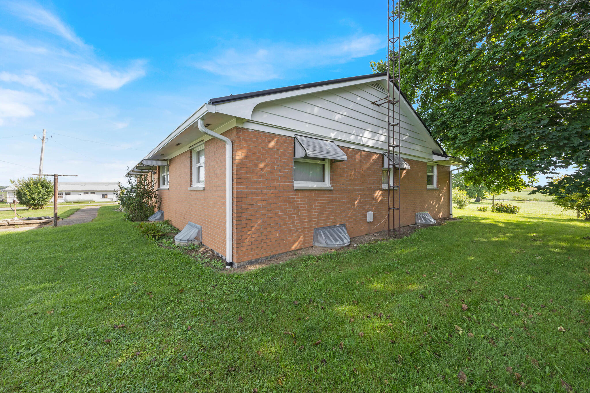 697 Township Road 31, Bellefontaine, Ohio 43311
