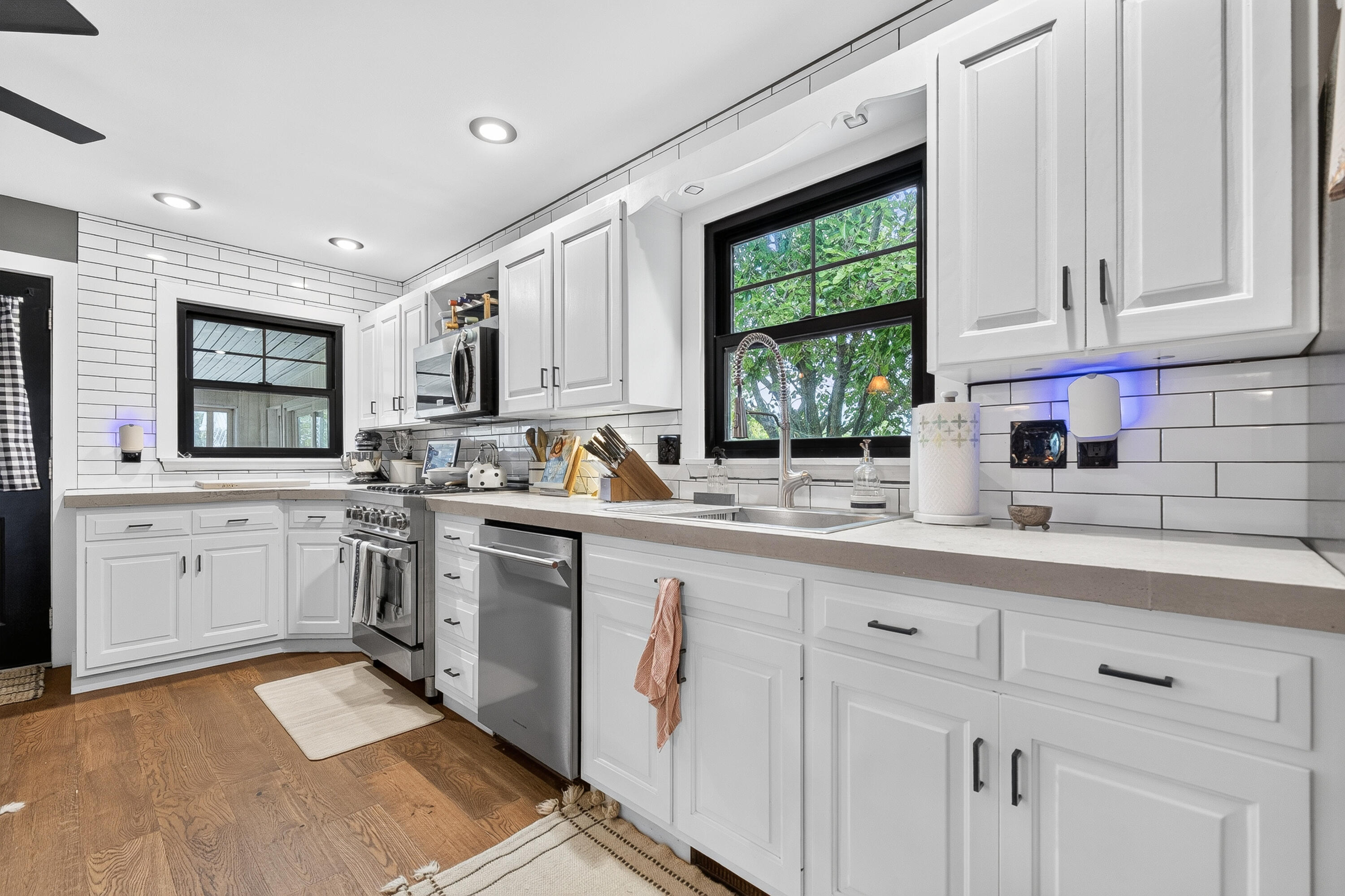 10159 Mitchell Dewitt, Plain City, Ohio 43064