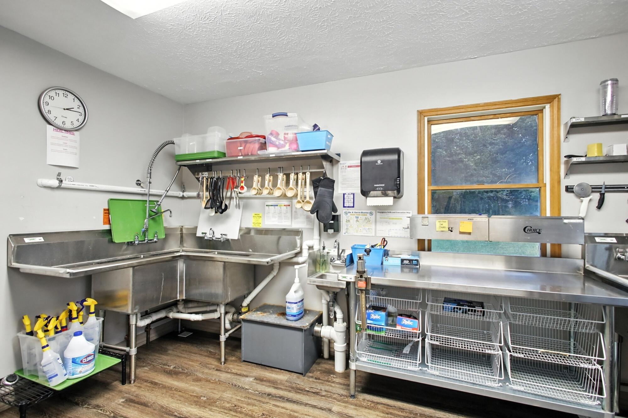 2105 Kenton, Springfield, Ohio 45505