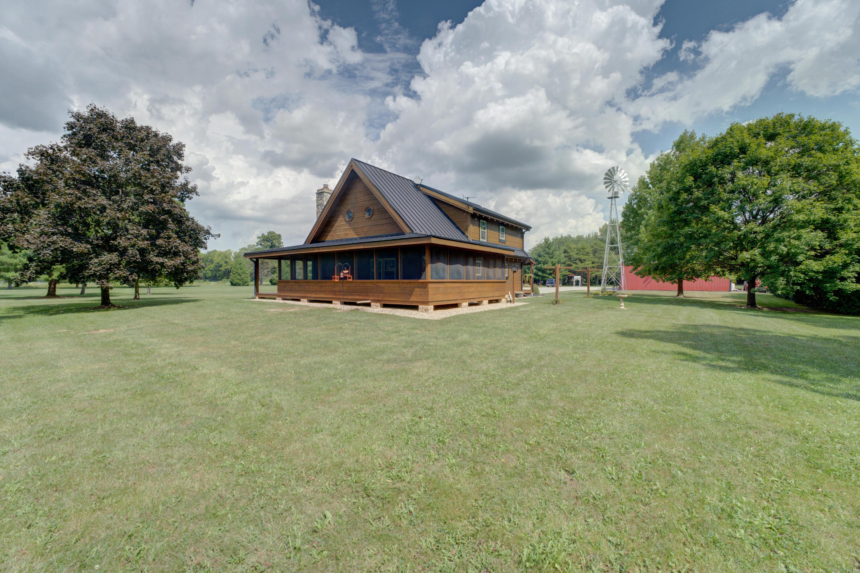 7802 Greenville-Celina, Greenville, Ohio 45331