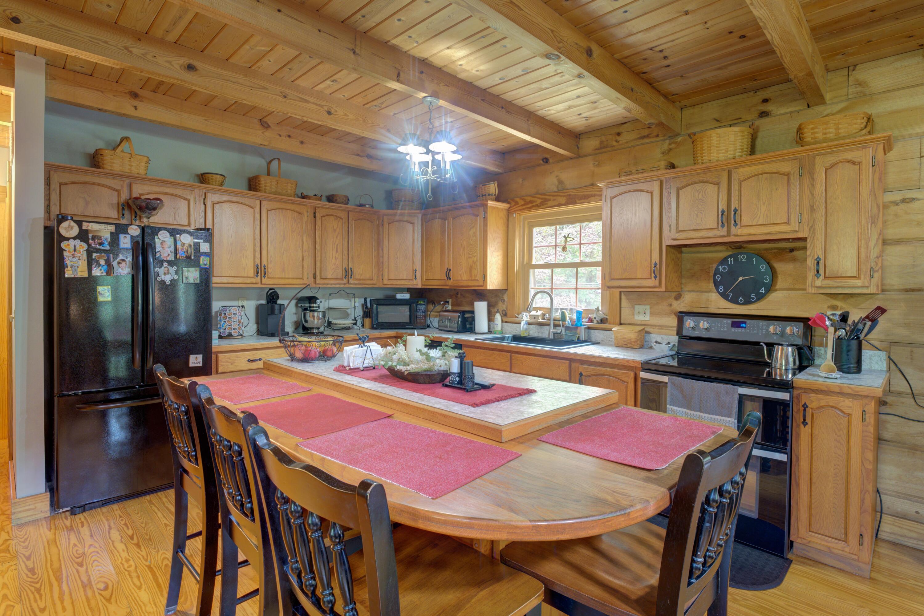 7802 Greenville-Celina, Greenville, Ohio 45331