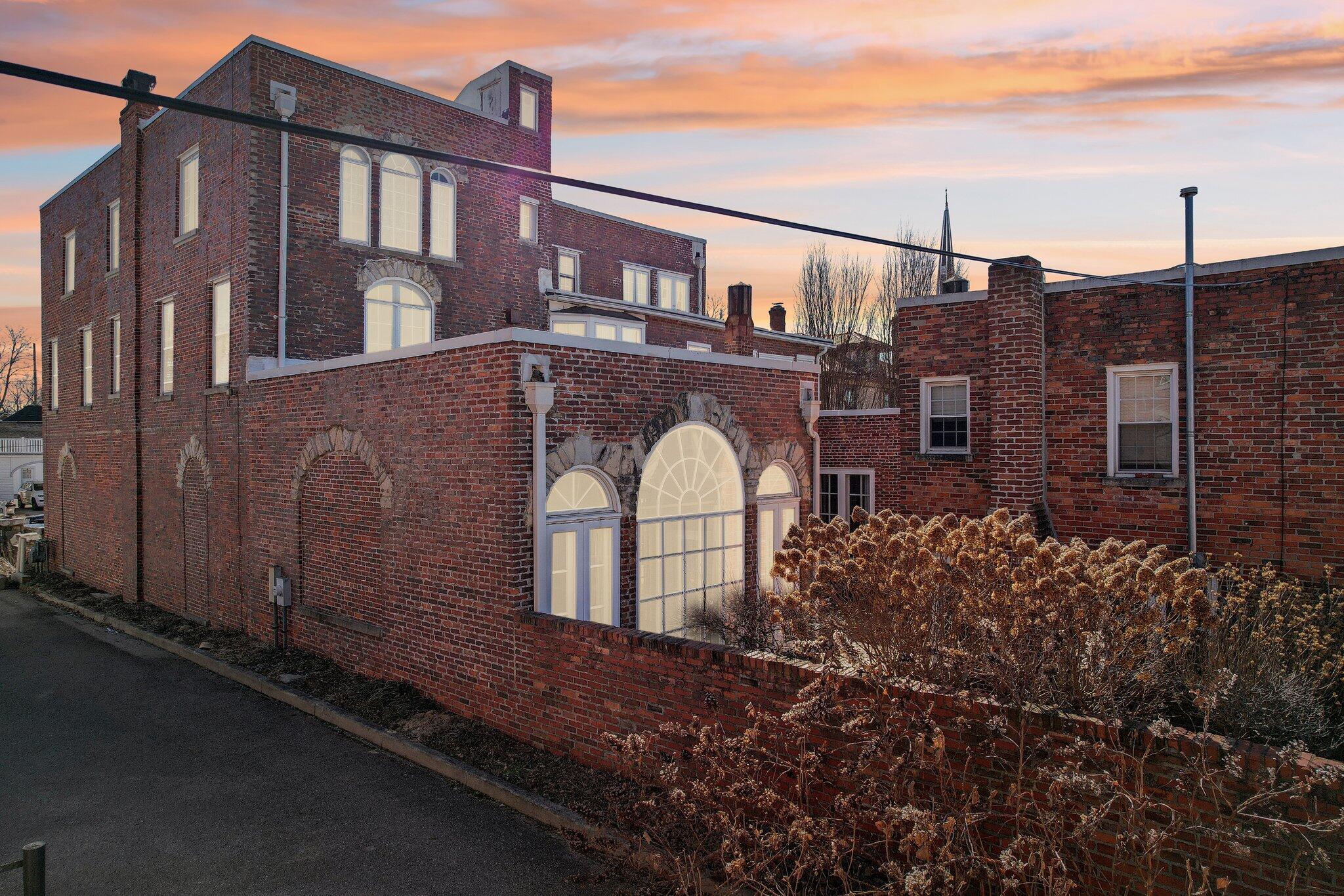 118 Walnut, Troy, Ohio 45373