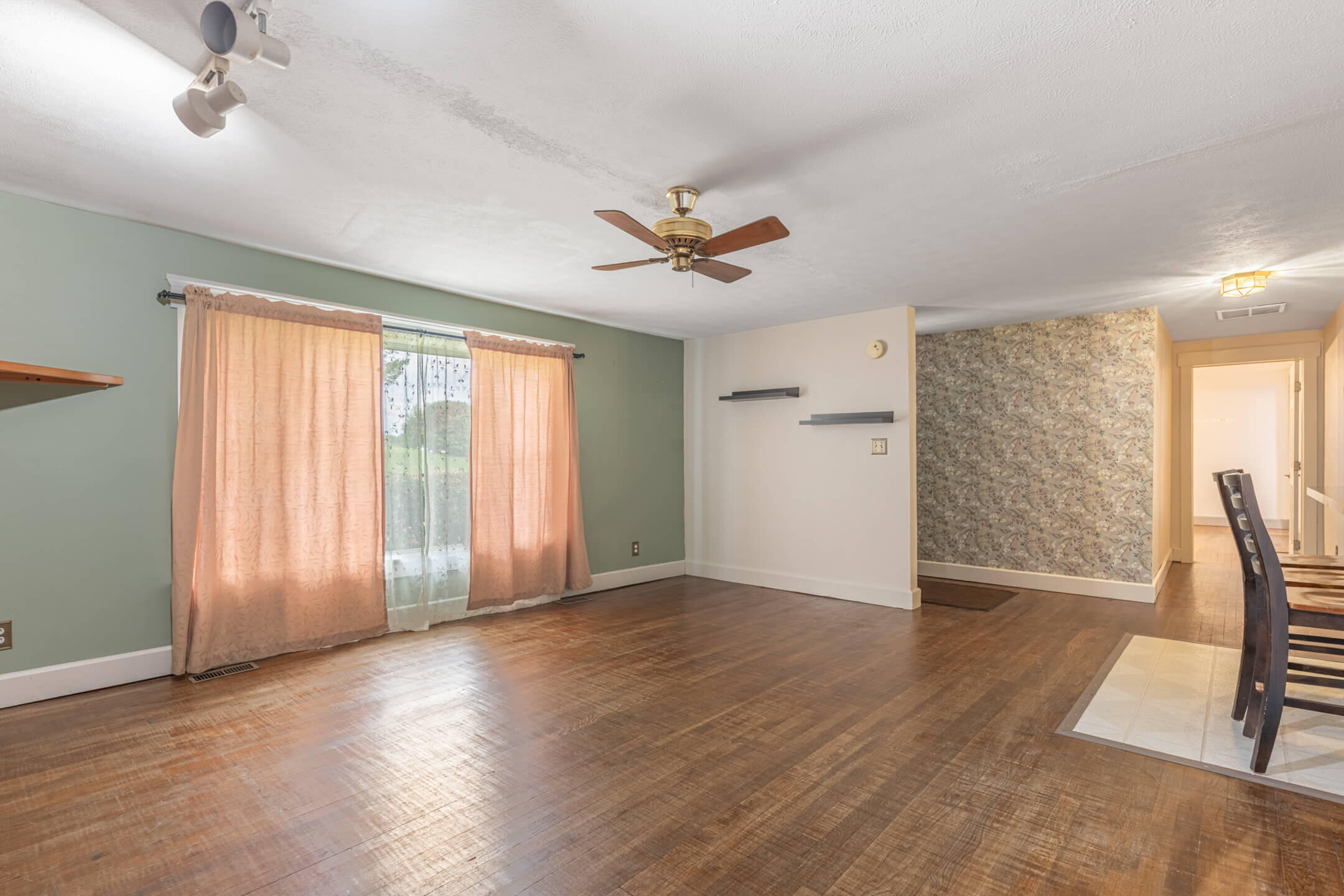 4386 Kite, Saint Paris, Ohio 43072