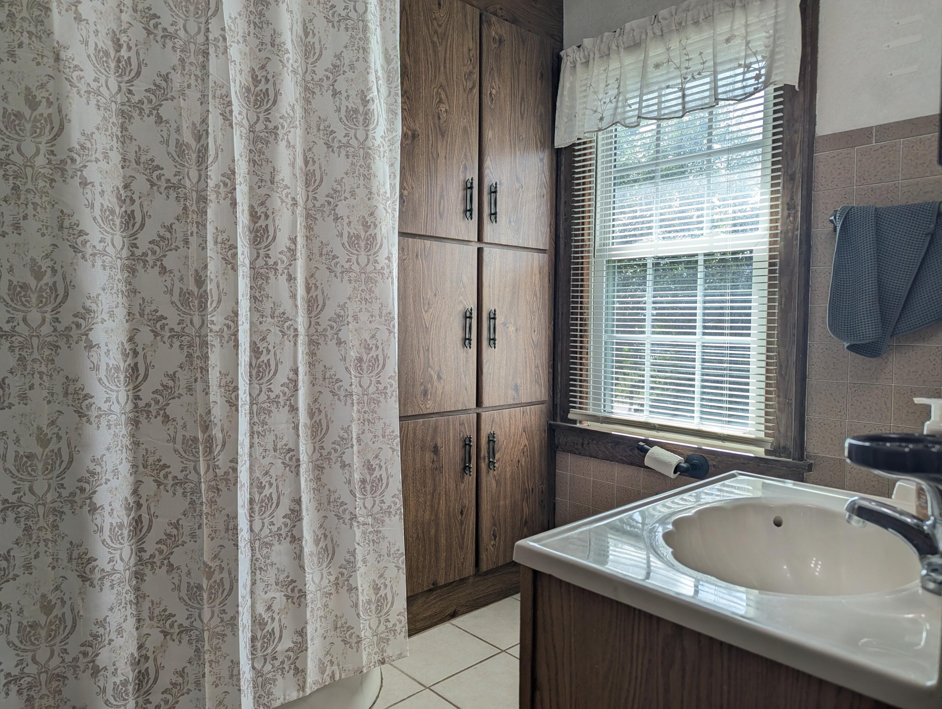 111 1st, Springfield, Ohio 45504