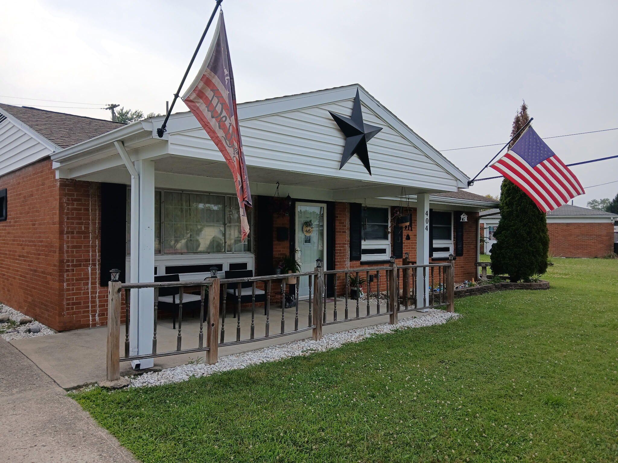 404 Pinewood, Piqua, Ohio 45356