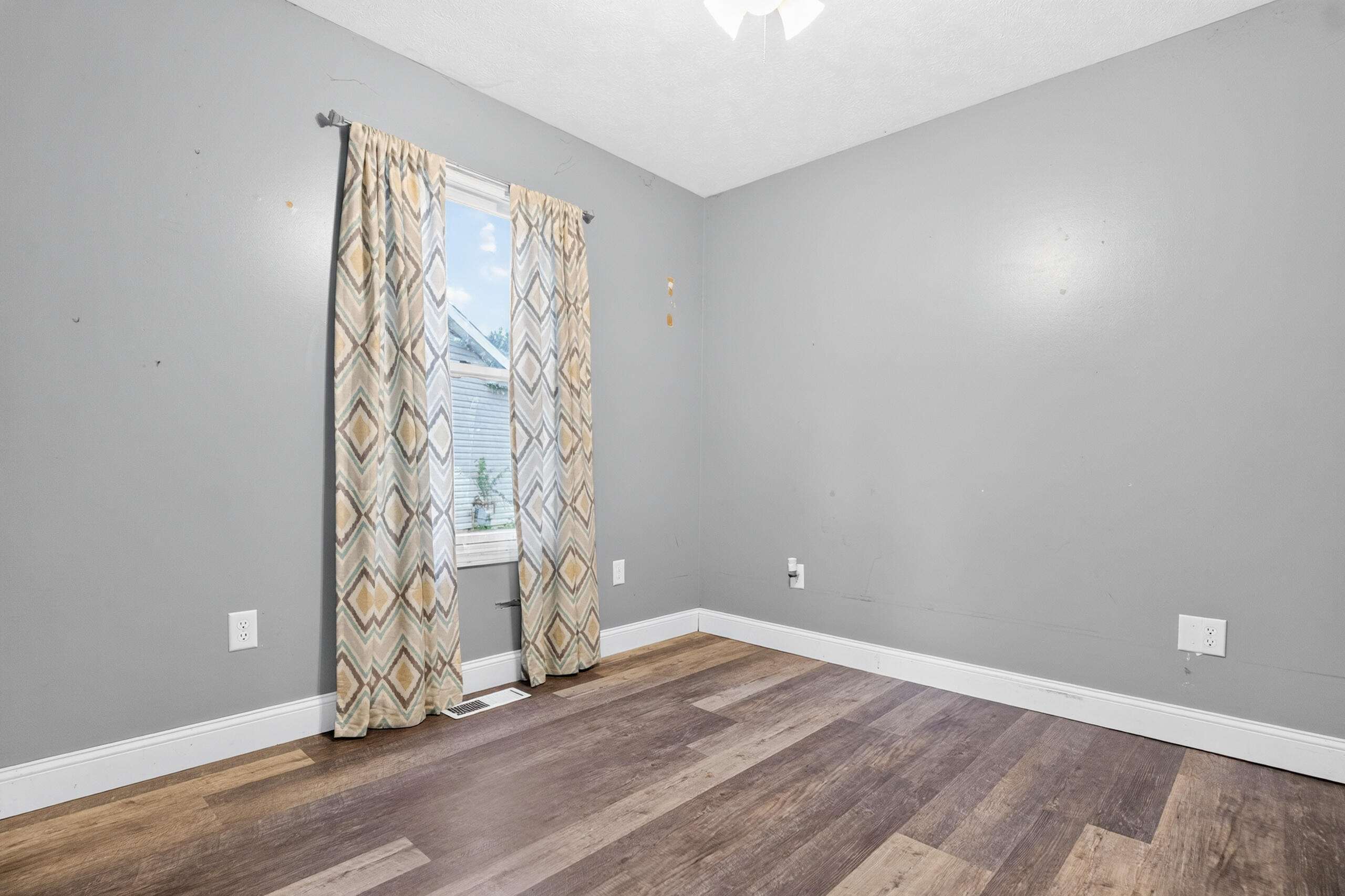1401 Carrol, Sidney, Ohio 45365